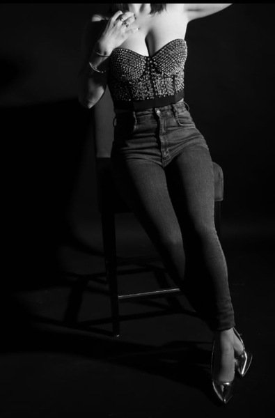 Andrea Nur Escort - photo