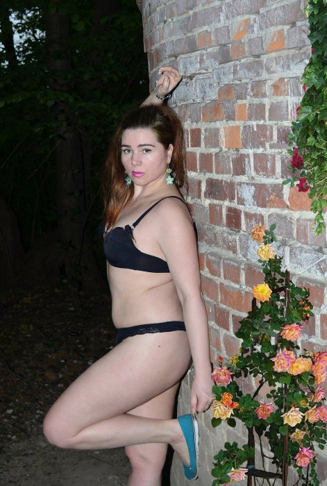 Yasmin - photo