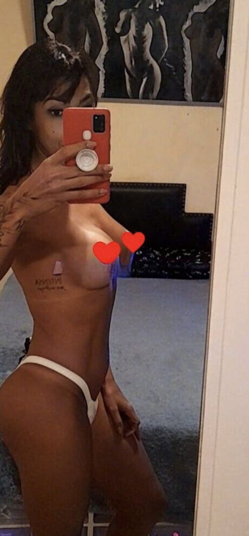 Nicolle Afrodita - foto 6