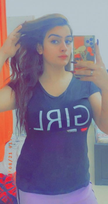Minahil - foto