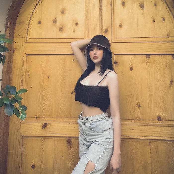 Elly - photo
