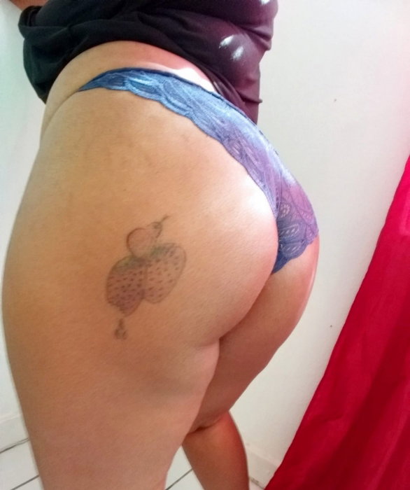 Tight pussy - photo