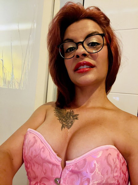 Tessa Escort - photo
