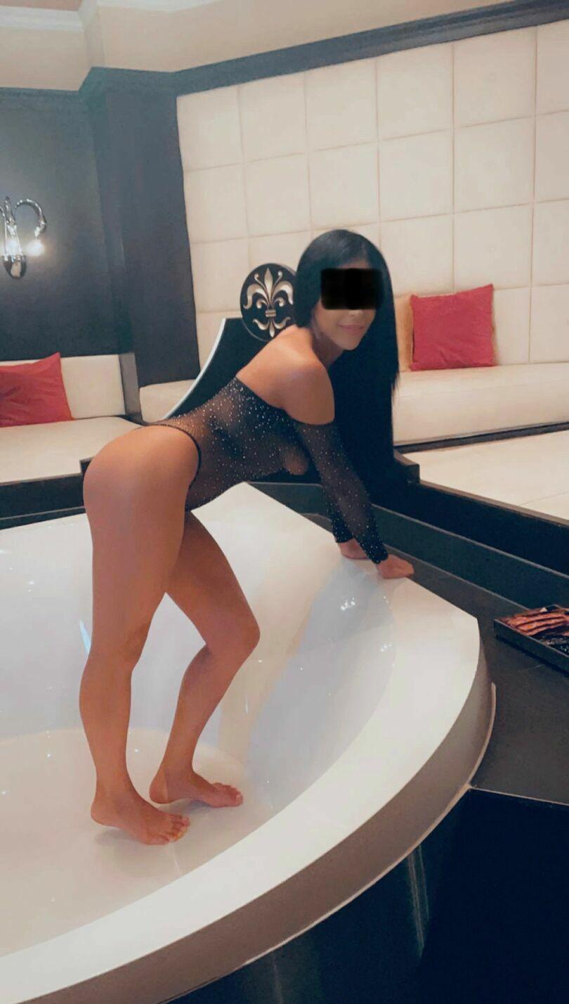 Nicole - photo