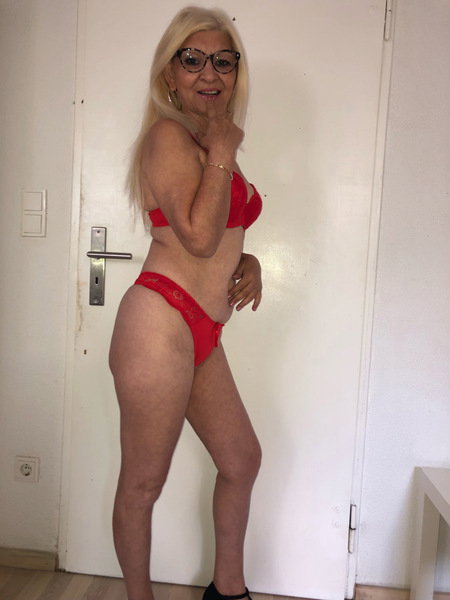 Angelina55 - photo