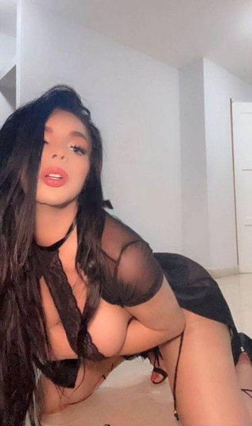 Karina Trans Latina - photo