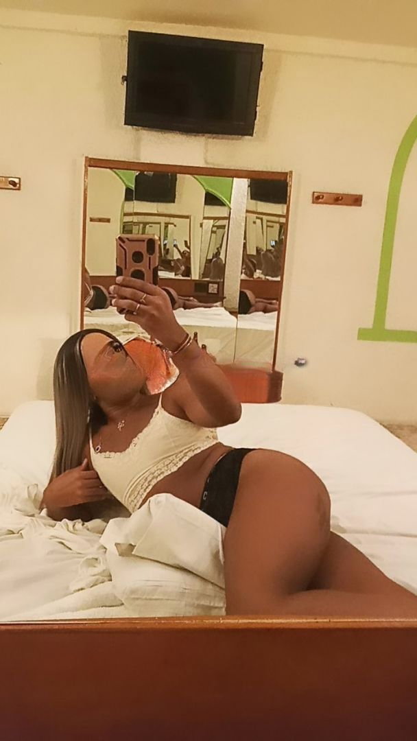 Roxy Andrades - foto 20