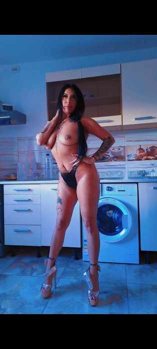 Karina - foto 4