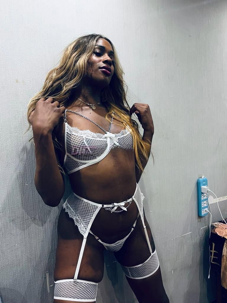 Naomi Perez - foto 9