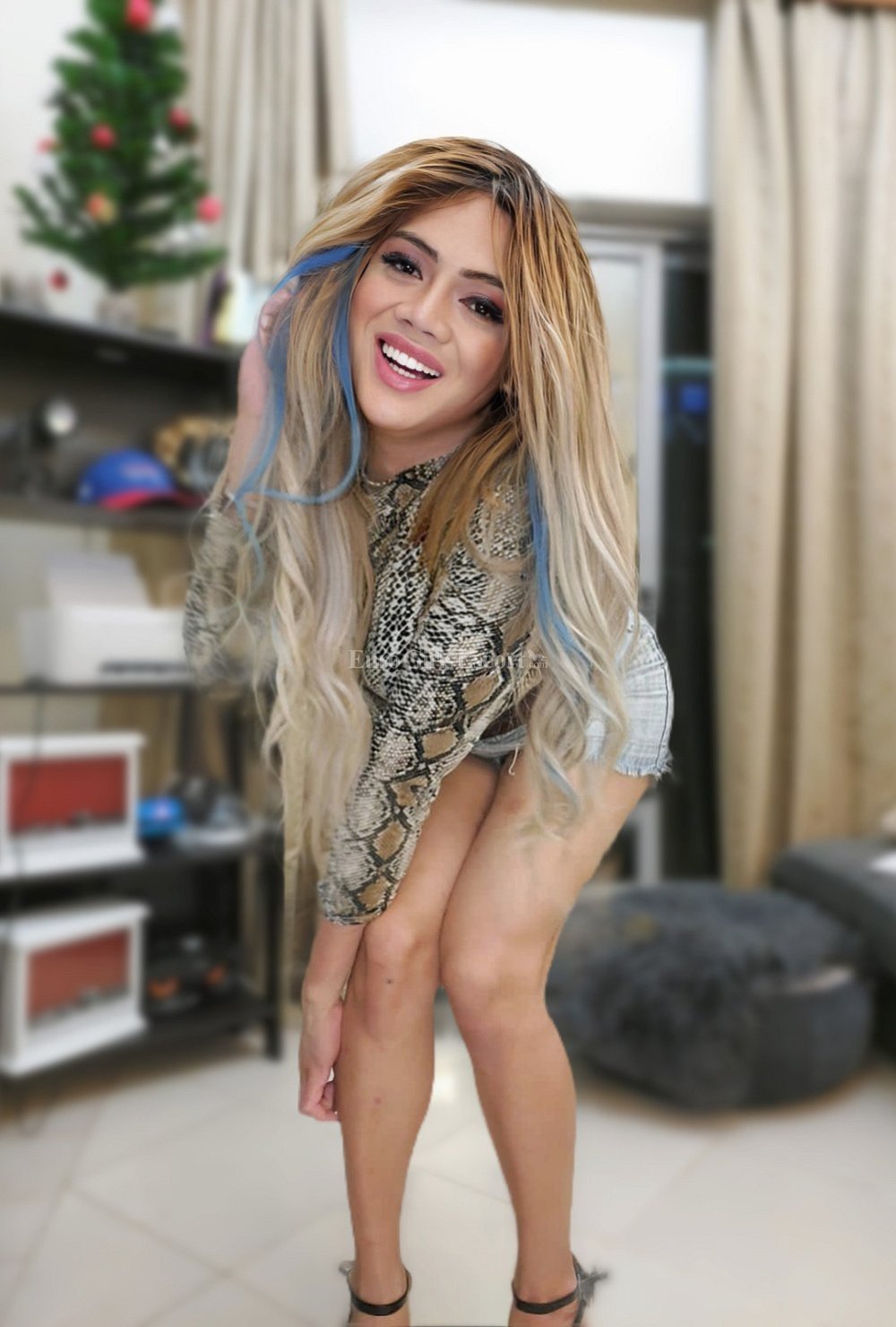 Shemale Kat - photo 17