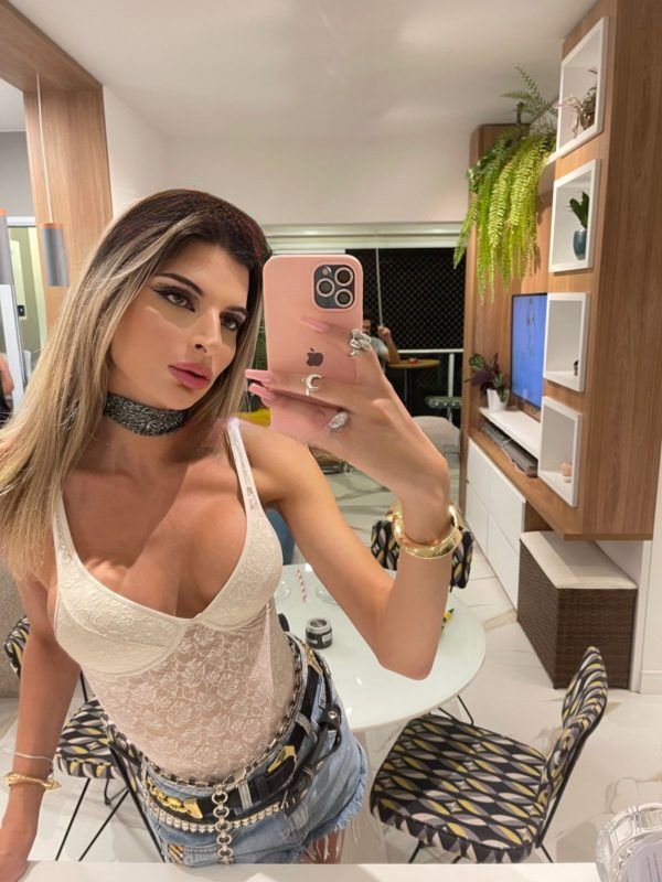 Larissa Walker - foto 14