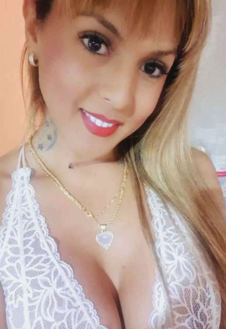 Sofia Barker - photo 2