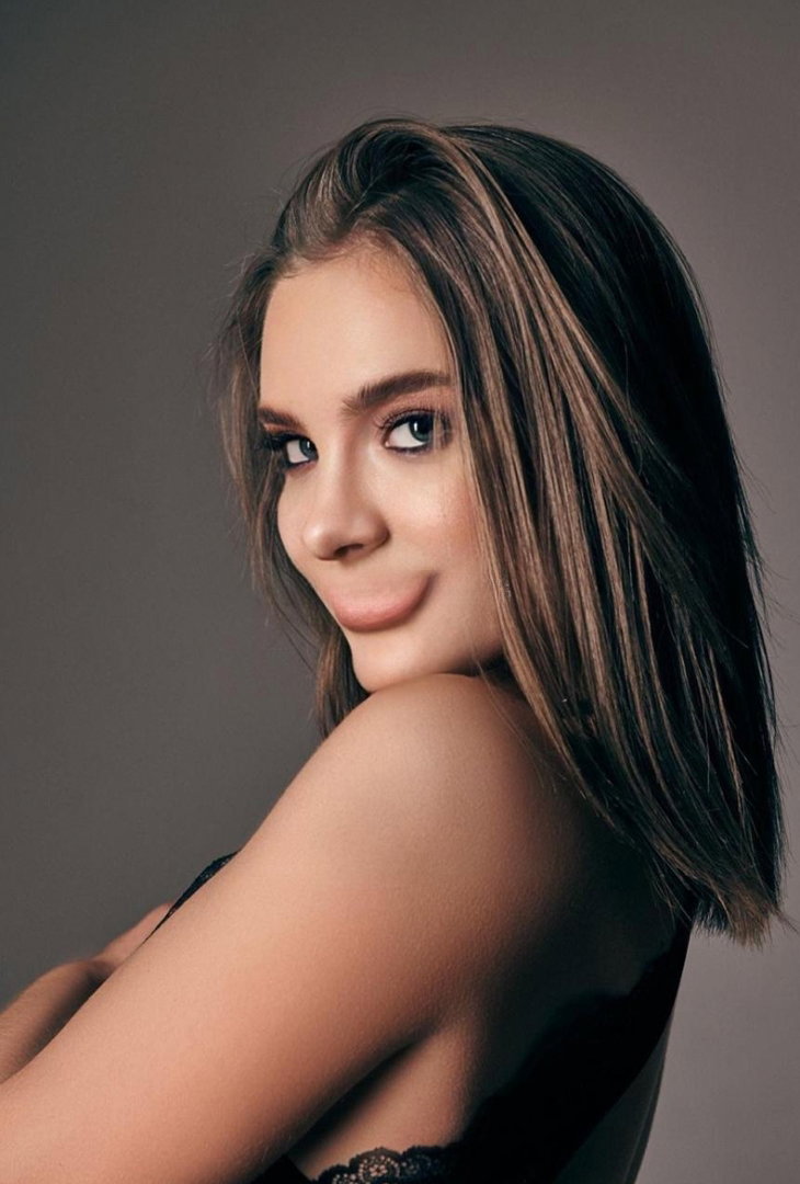 Anna - photo 6