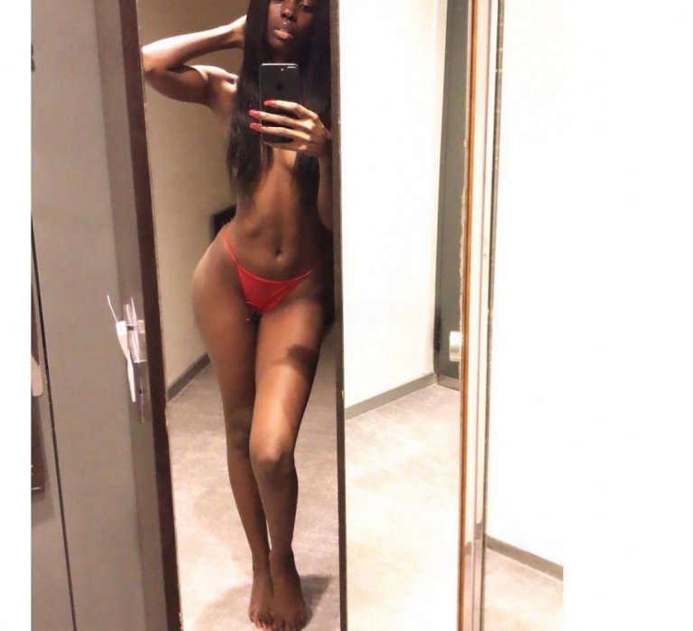Esther - photo 3