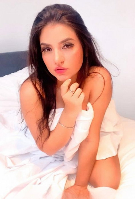 Iza Brasileira - foto 3