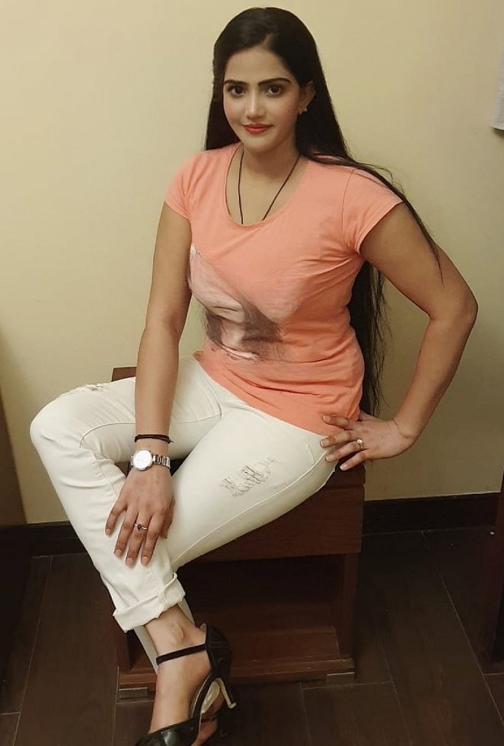 Divya - photo