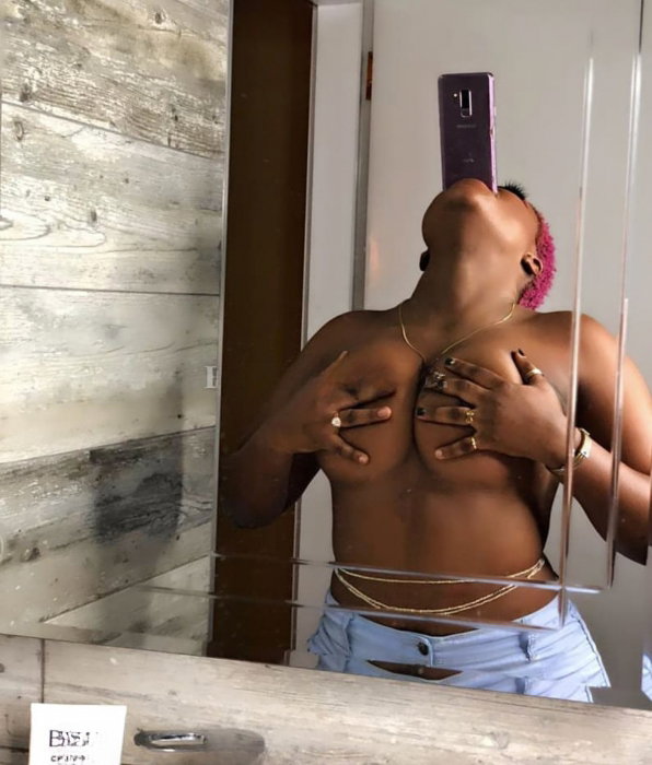 Busty Alexis - photo