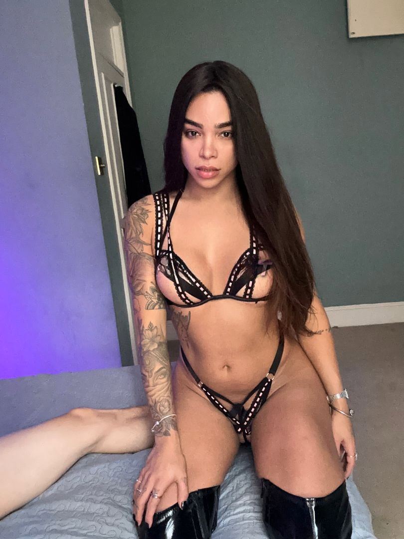 Isabella Fontana - foto 19