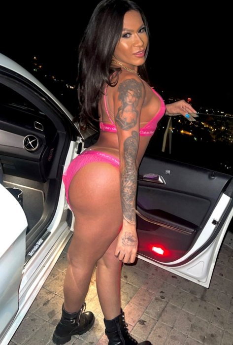 Sarah Bella - photo 10