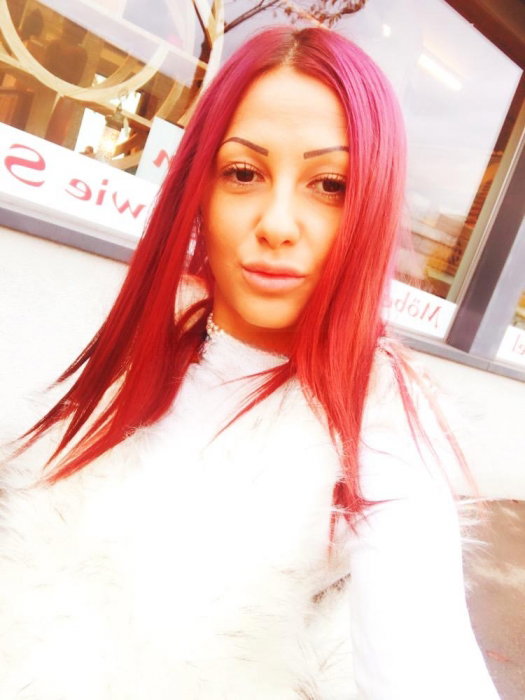 Nikole - photo 8