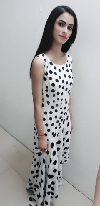 Meera - foto