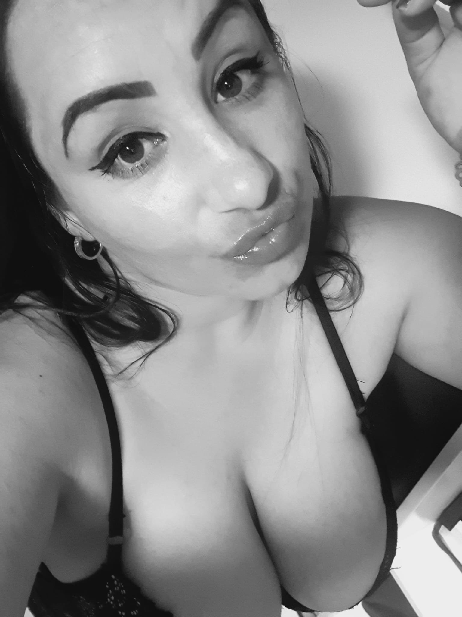 Ana Liza Nur Hausbesuche - photo