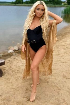 Amy - photo