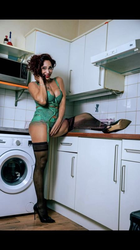 Alexandra Hard Vip - photo 2