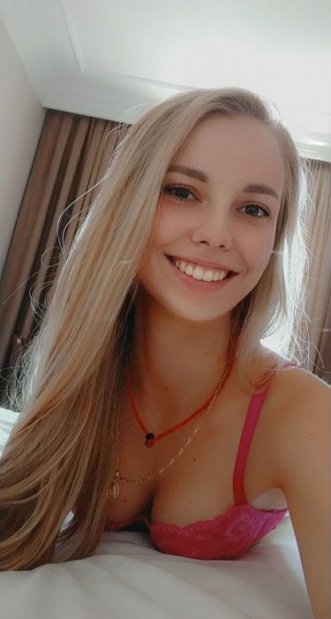 Mia - photo 12