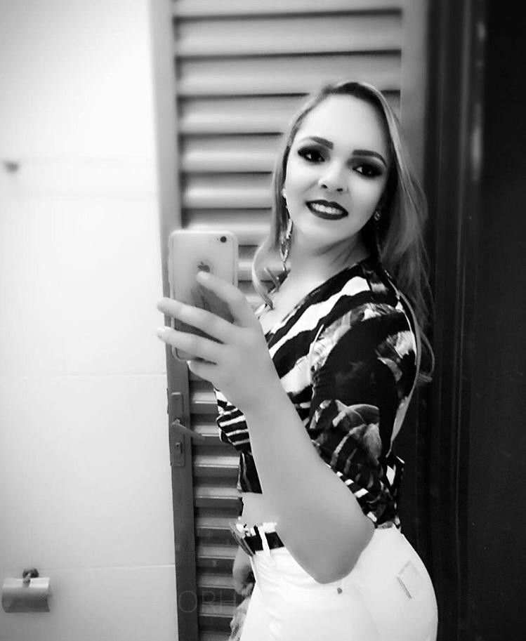 Aisha - foto 5