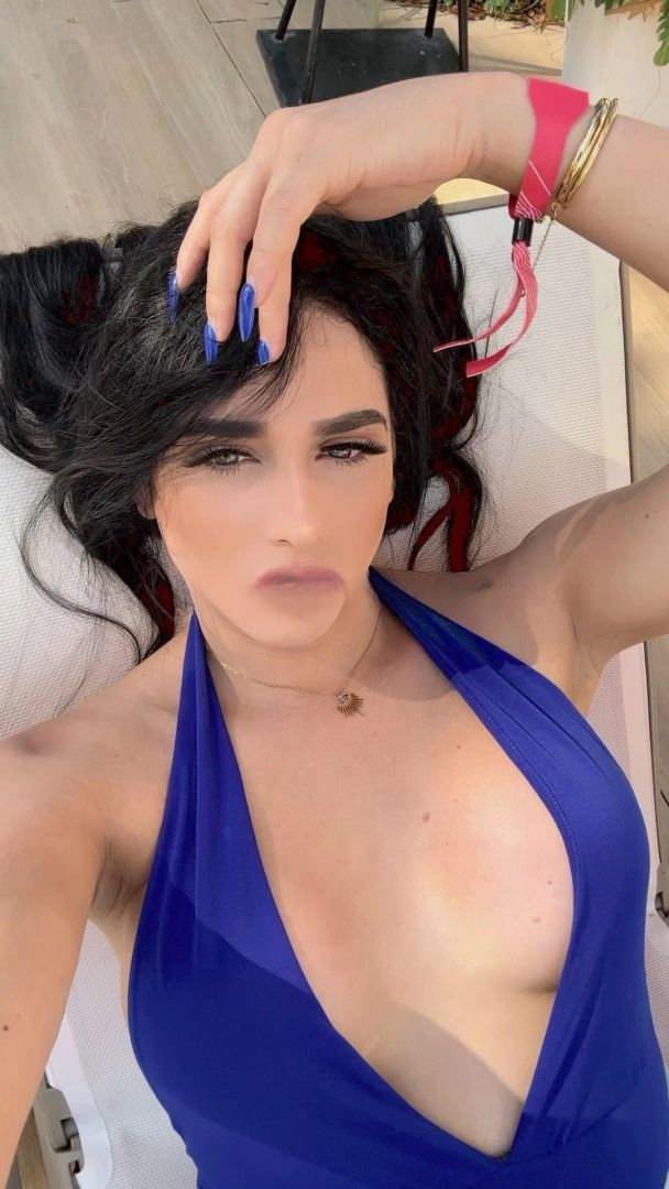 Vanessa Nakary - photo 12