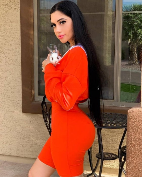 Julia Nancy - foto 2