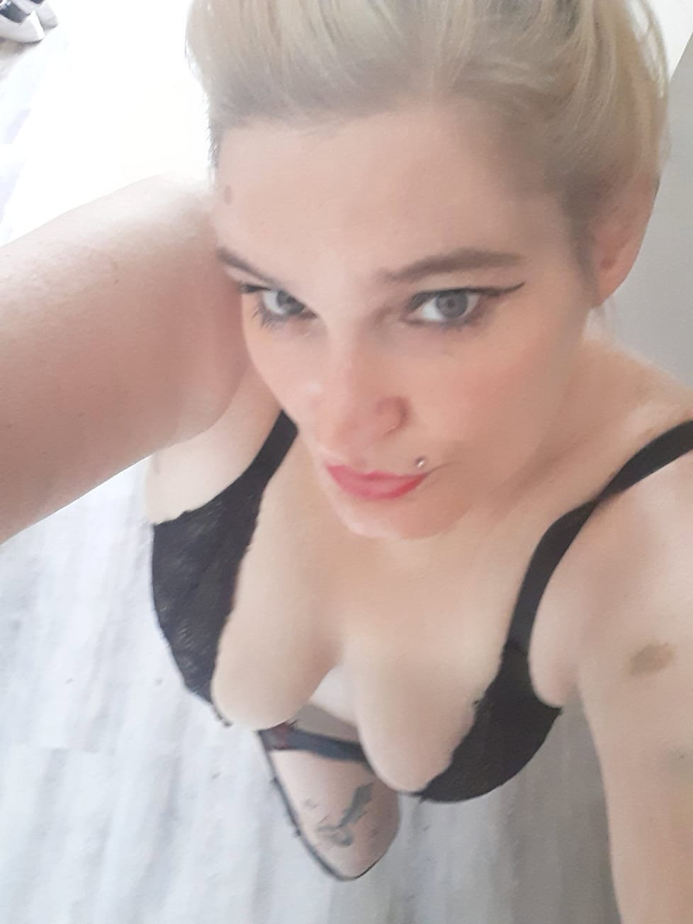 Isifick - foto 2