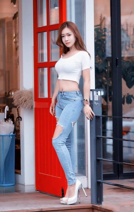 Michelle - photo 3