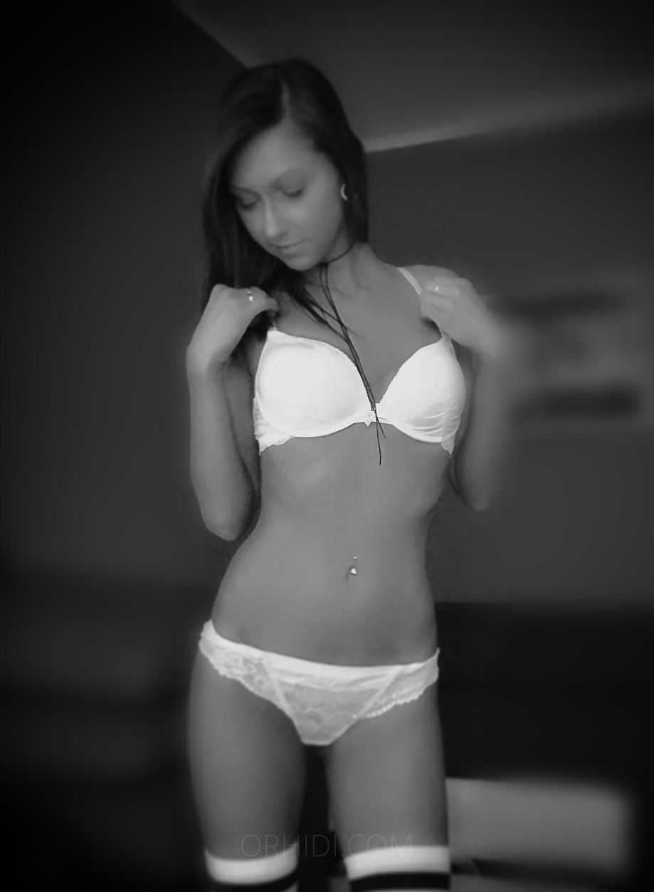 Nina - photo 12
