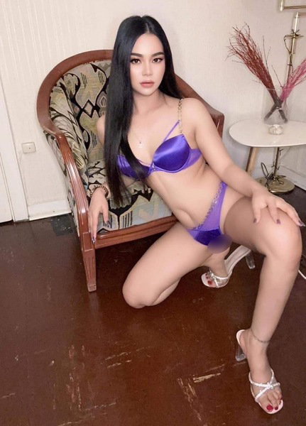 Mona Neu - photo