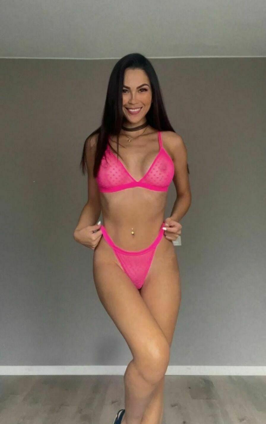 Adriana - photo