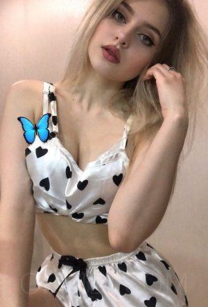 Benita - photo