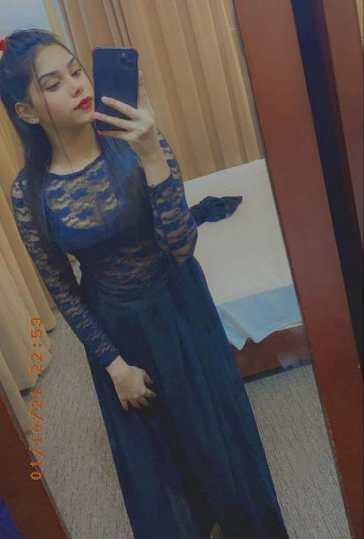 Faryal - foto