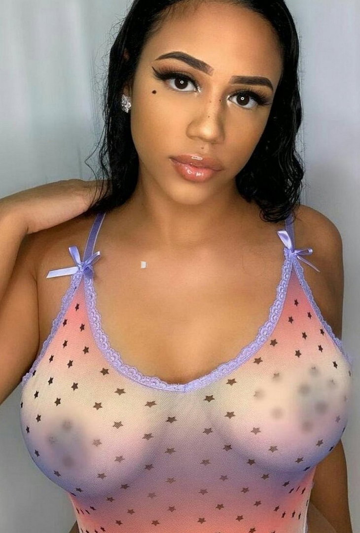 Sexy Camila - foto 5