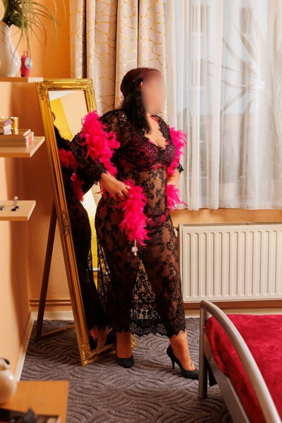 Simone - photo