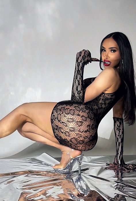 Aaliyah - foto