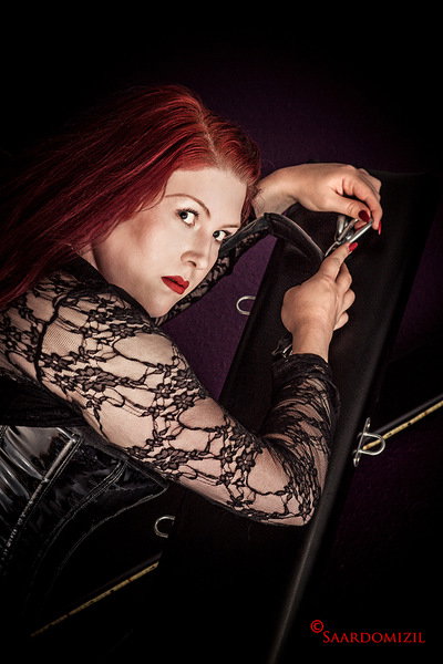 Miss Kinky La Rouge Fr Dr La Rouge - photo