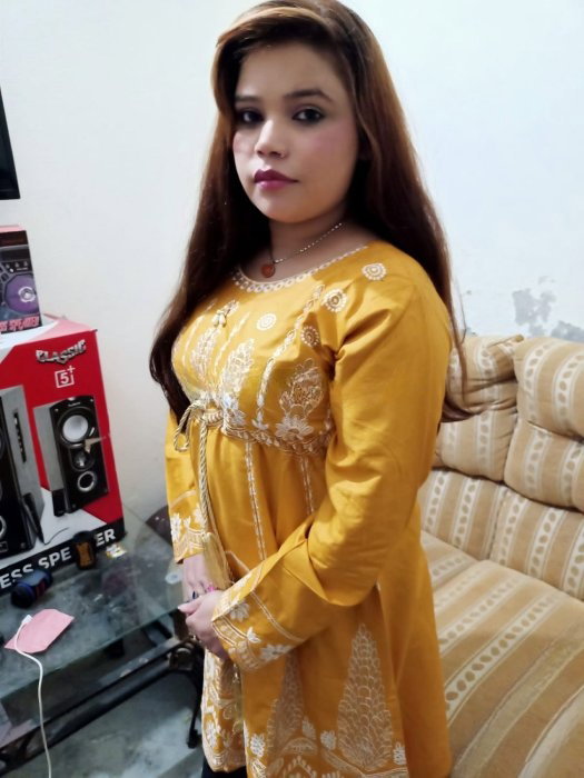 Sana Khan - foto 12