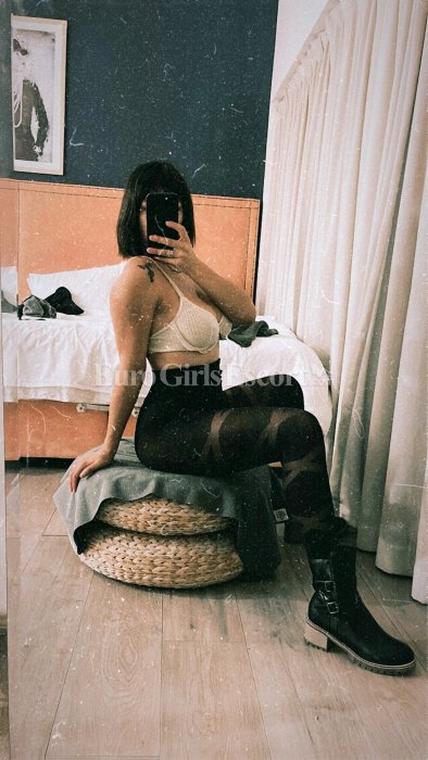 Camila - photo
