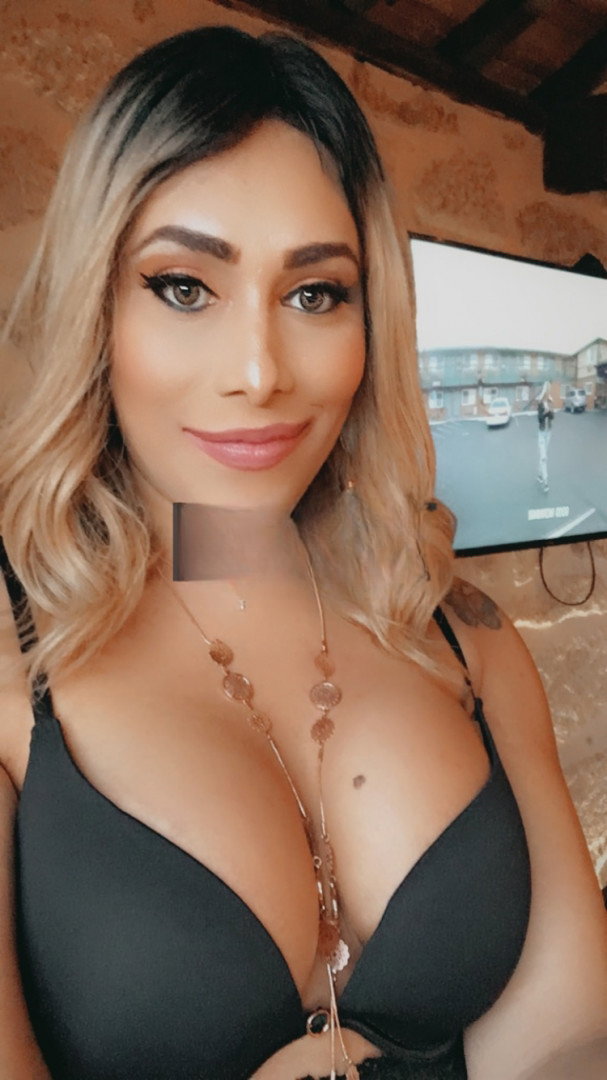 Hannah Lis - foto 12
