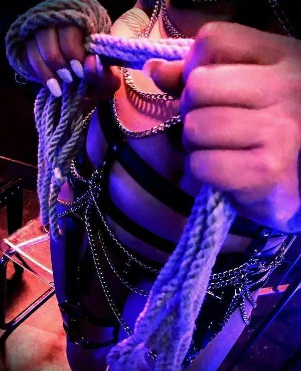 Goddess Skyler Nl Sessies Op Maat Beginners Gevorderd Stellen - photo 5