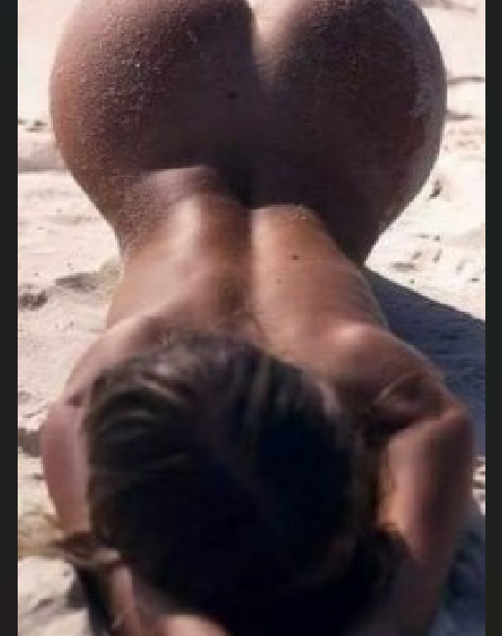 Vertraeumtes Lateinamerikanisches Maedchen Mit Sexy Body Und Immer Gut Gelaunt I - photo