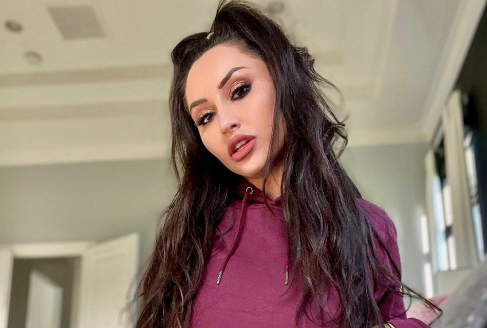 Reya - photo