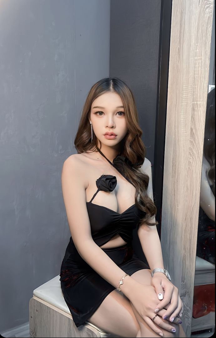 Yoonah - photo